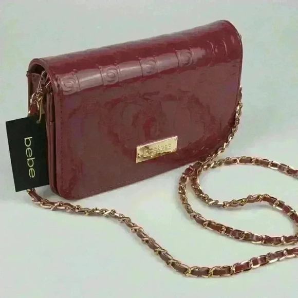 Bebe Womens Dana Embossed Crossbody Bag NWT $69 - Picture 2 of 8